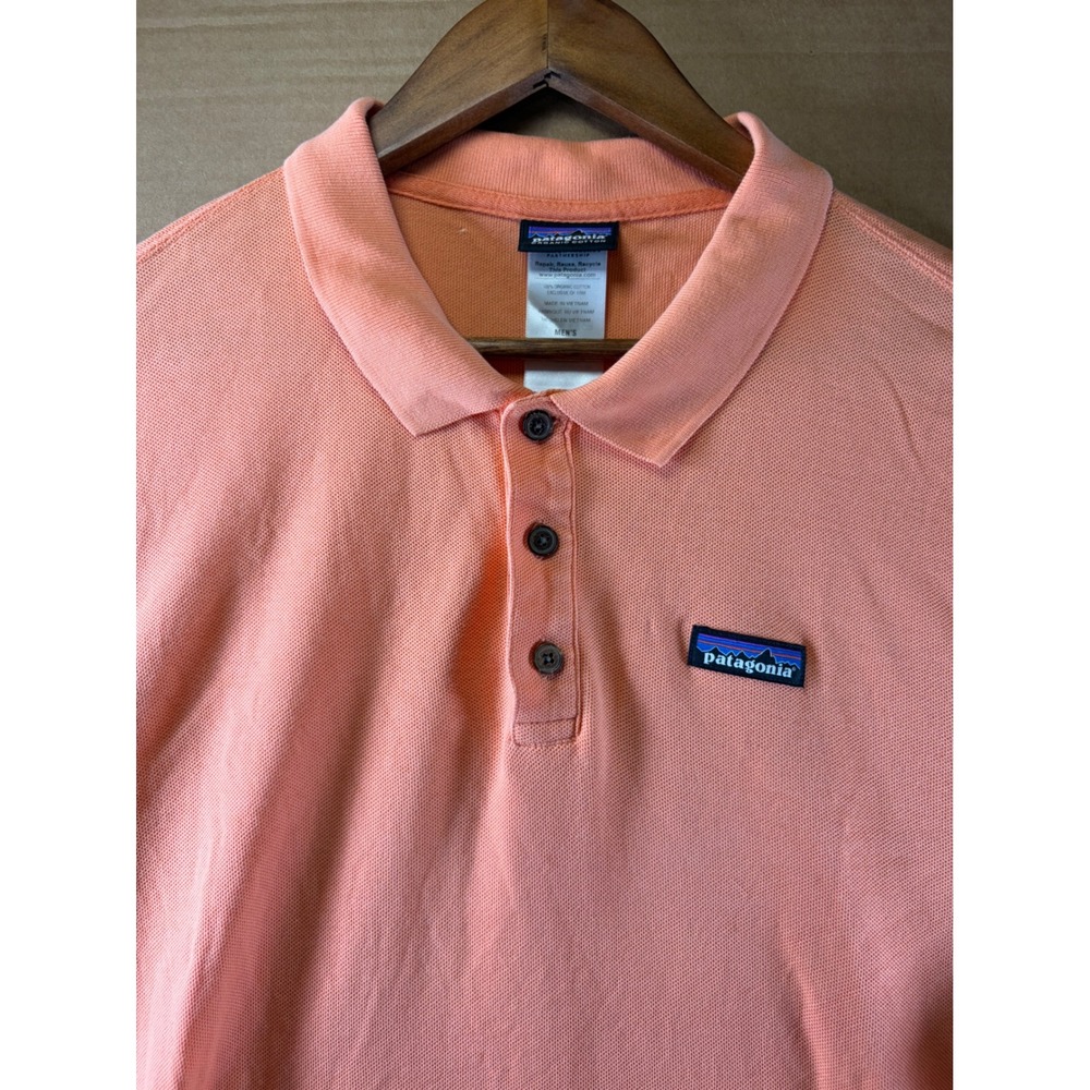 Patagonia Polo Shirt Mens Large Peach Orange Organic Cotton Pique P-6 Logo Top